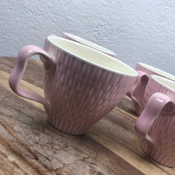 Vintage l 50s Red Wing Capistrano Mid-Century Pink Textured Basket Weave Tea Cup - Picture 8 of 14